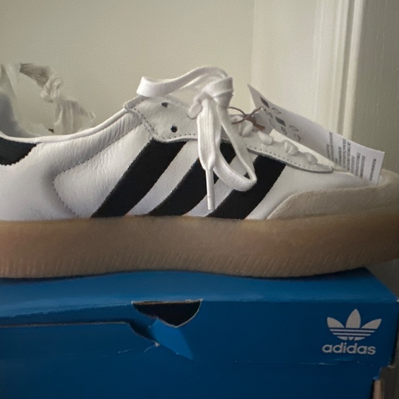Adidas Sambae - Picture 3 of 3